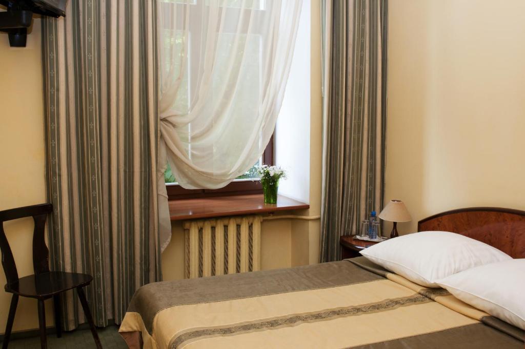 Wien Hotel Lviv Ruang foto