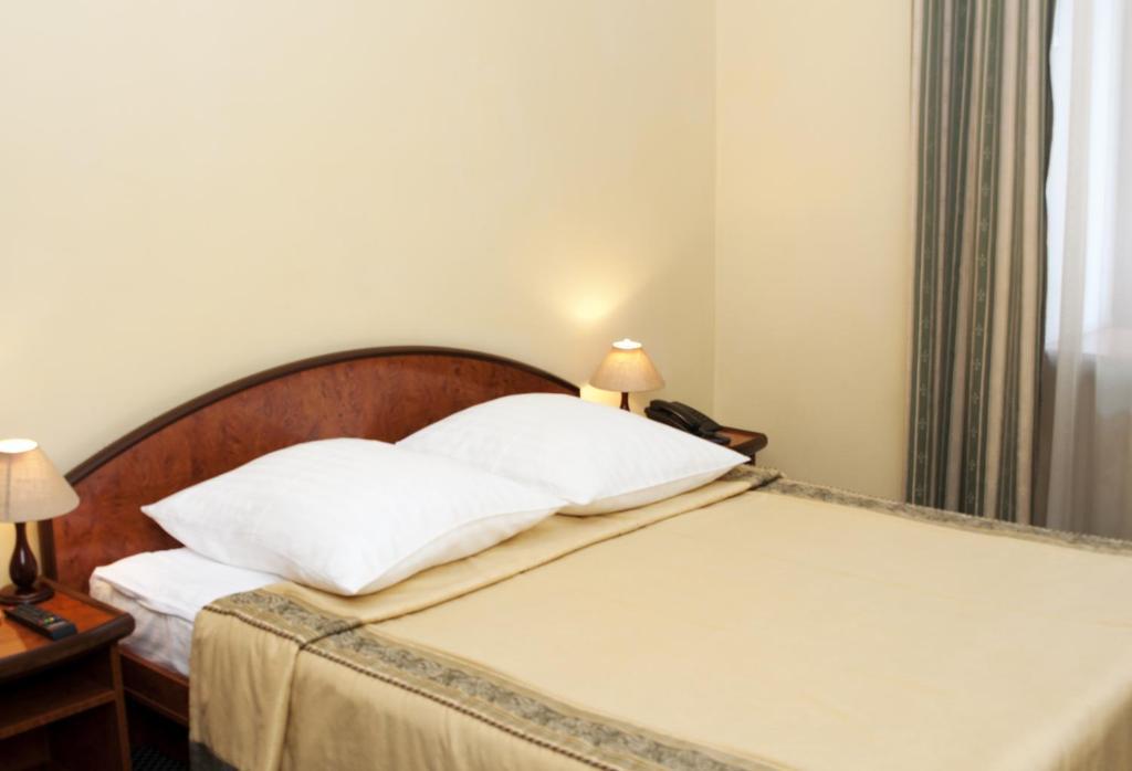 Wien Hotel Lviv Ruang foto