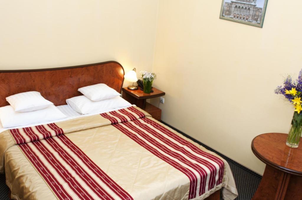 Wien Hotel Lviv Ruang foto