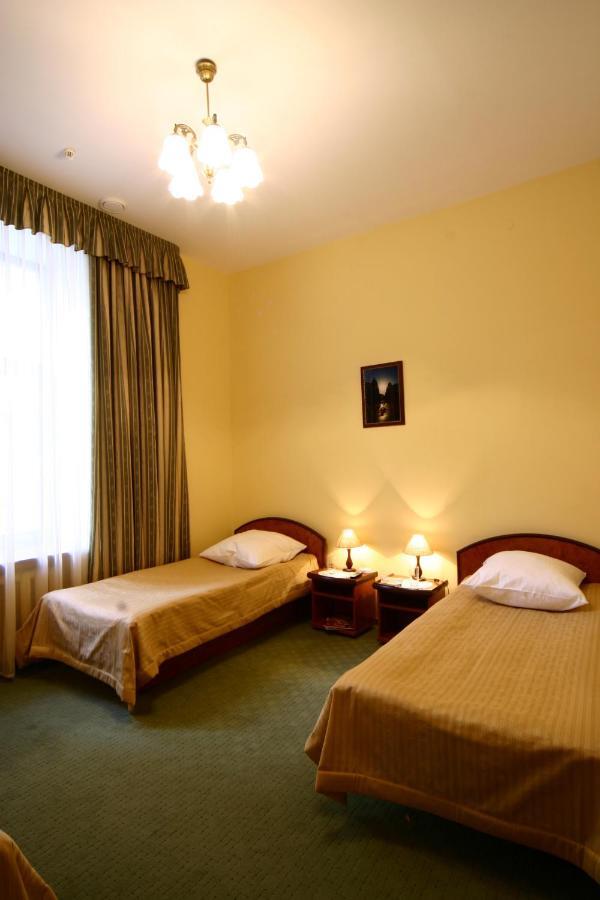 Wien Hotel Lviv Ruang foto